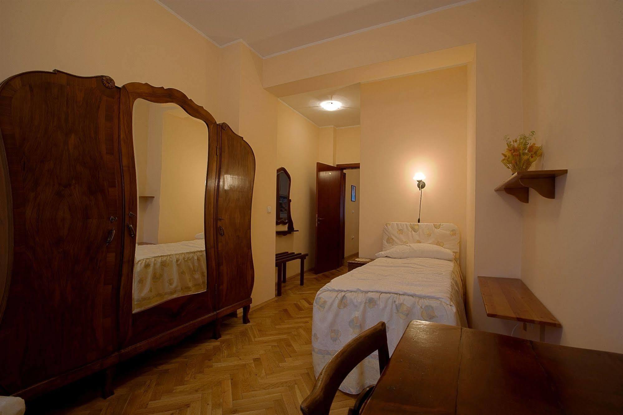 ソフィア カーサ フェラーリ ベッド ＆ ブレックファースト Bed & Breakfast エクステリア 写真